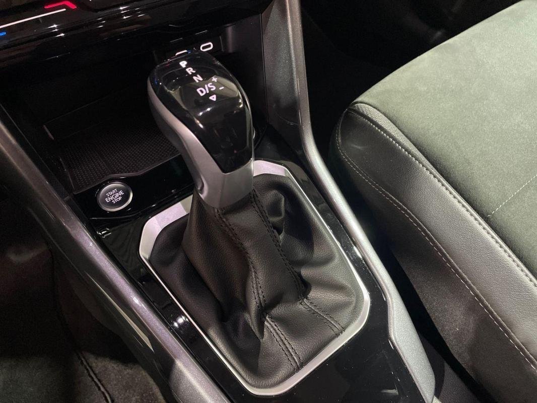 Volkswagen T-Roc - Photo 11