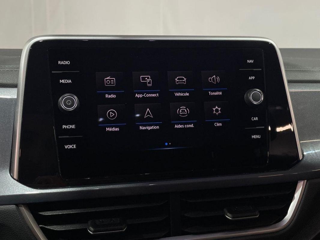 Volkswagen T-Roc - Photo 16