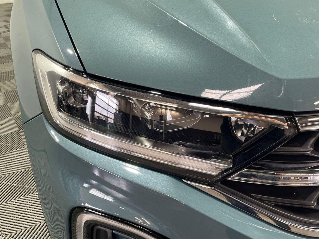 Volkswagen T-Roc - Photo 25