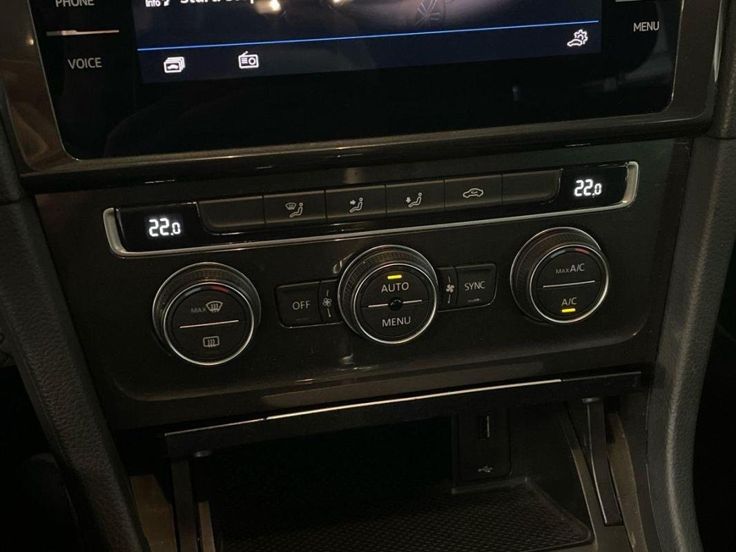 Volkswagen Golf SW - Photo 19