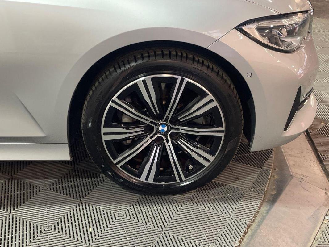 BMW Série 3 - Photo 29