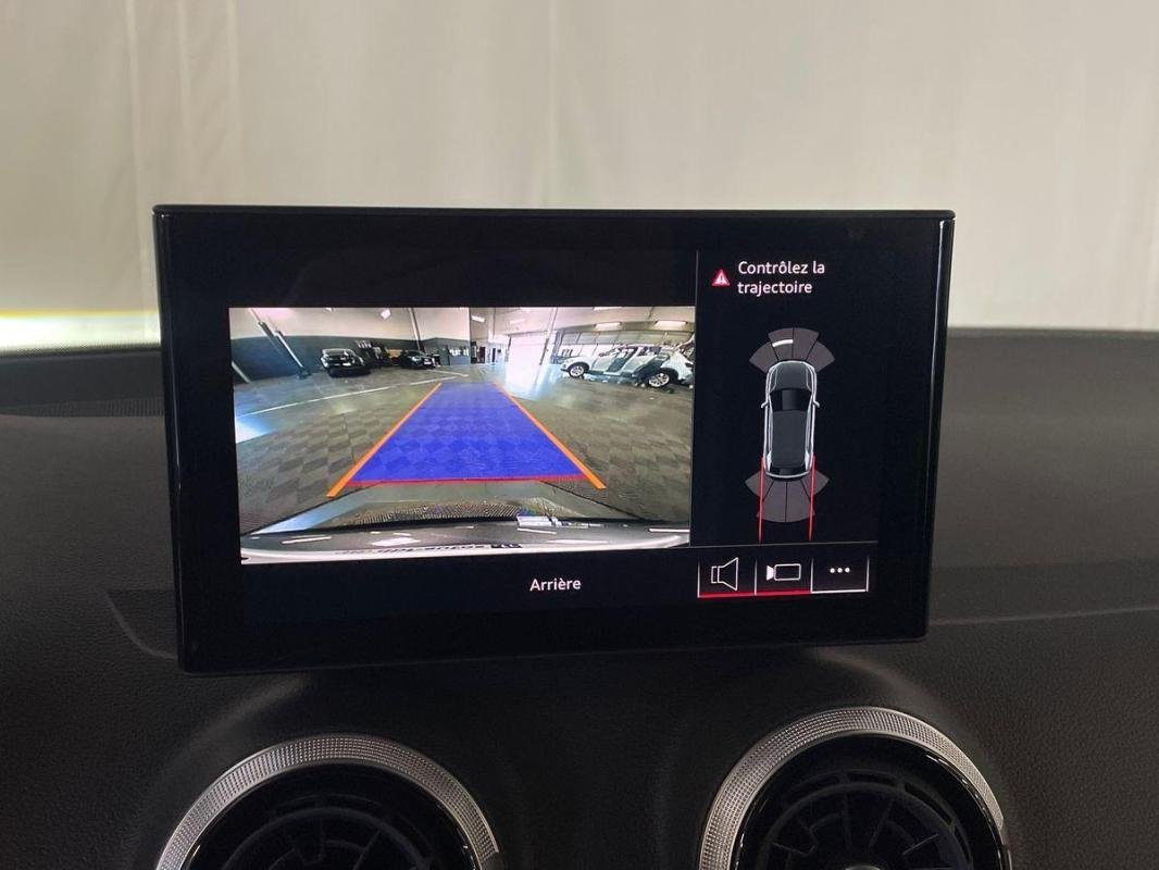 Audi Q2 - Photo 18