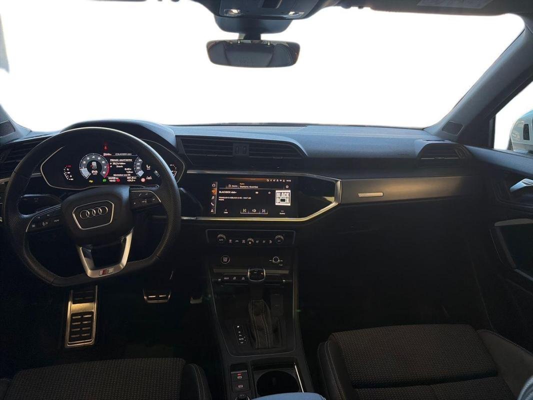 Audi Q3 Sportback - Photo 8