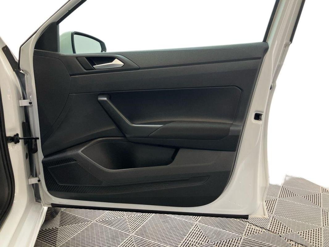 Volkswagen Polo - Photo 15
