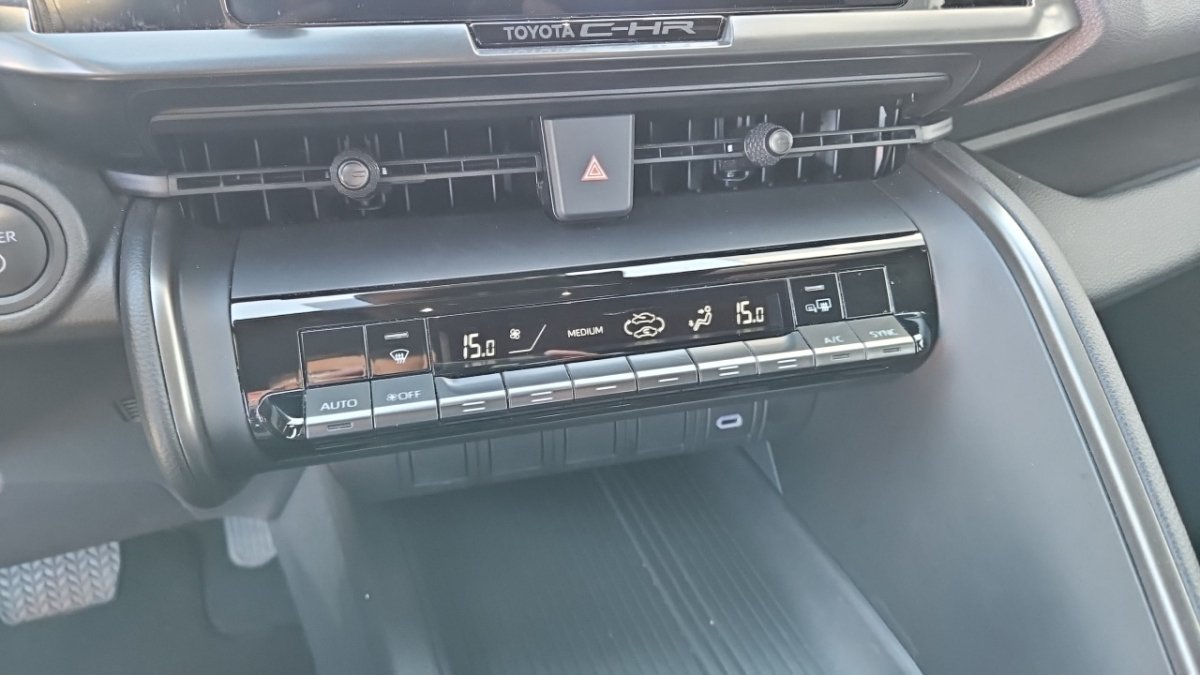Toyota C-HR - Photo 26