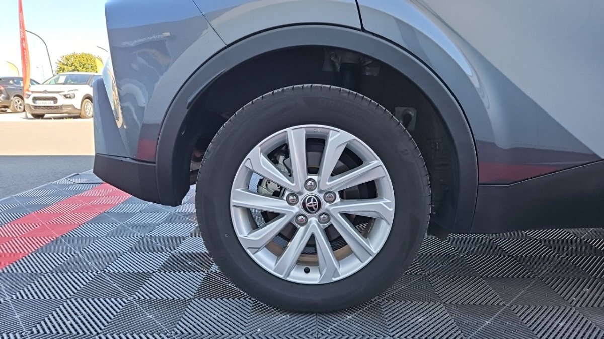 Toyota C-HR - Photo 8