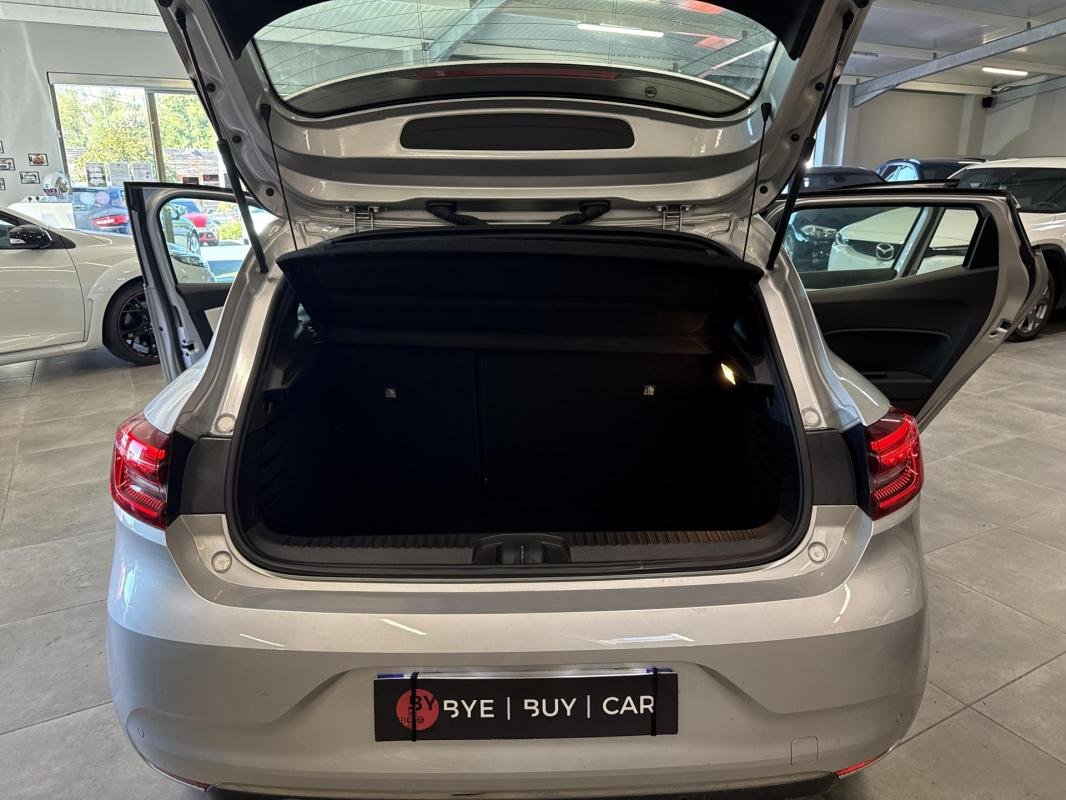 Renault Clio - Photo 26