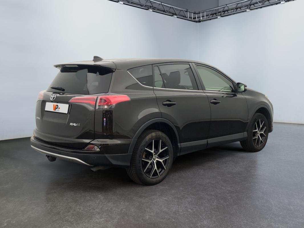 Toyota RAV4 - Photo 5