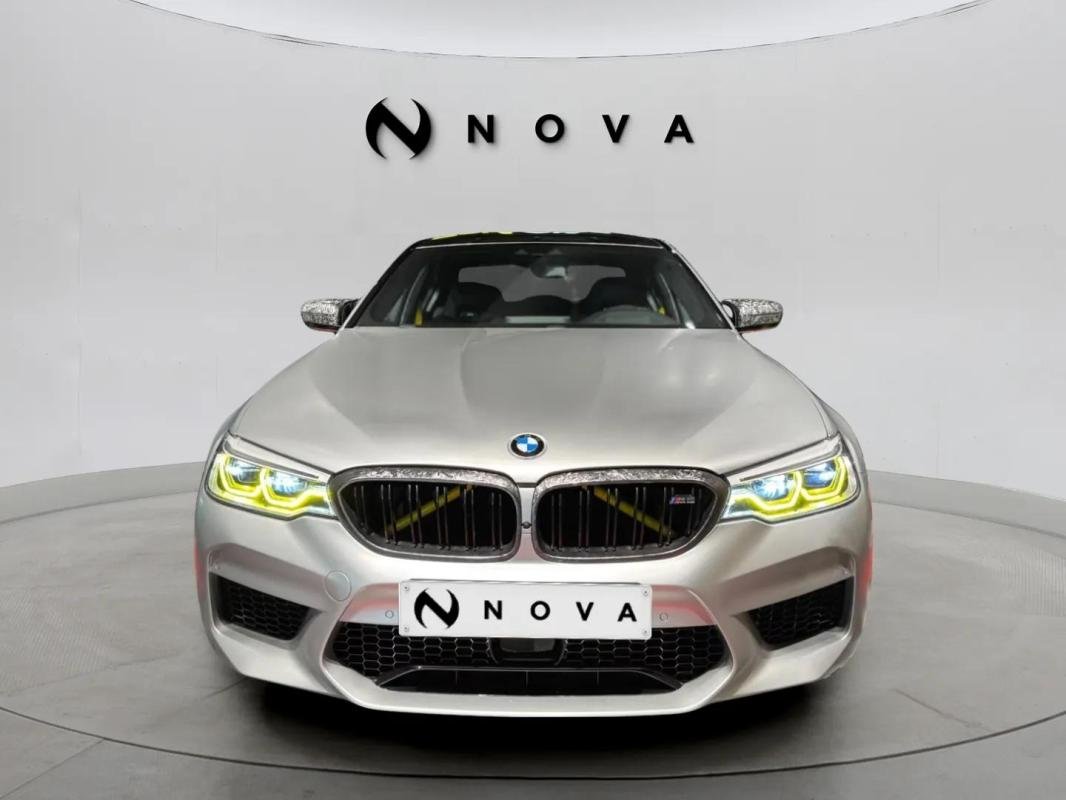 BMW M5 - Photo 5