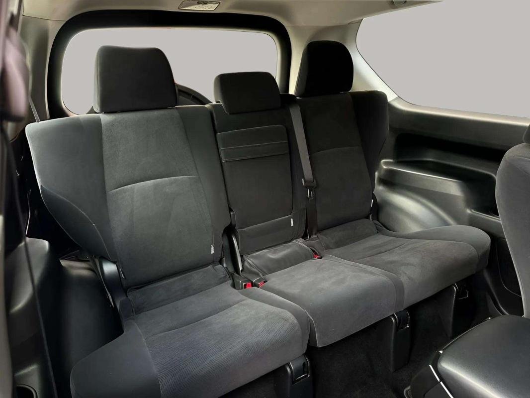 Toyota Land Cruiser - Photo 13