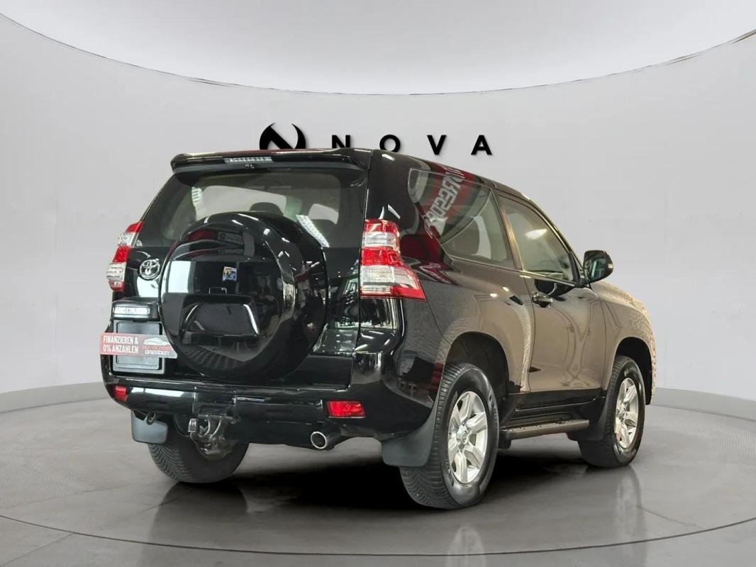 Toyota Land Cruiser - Photo 5