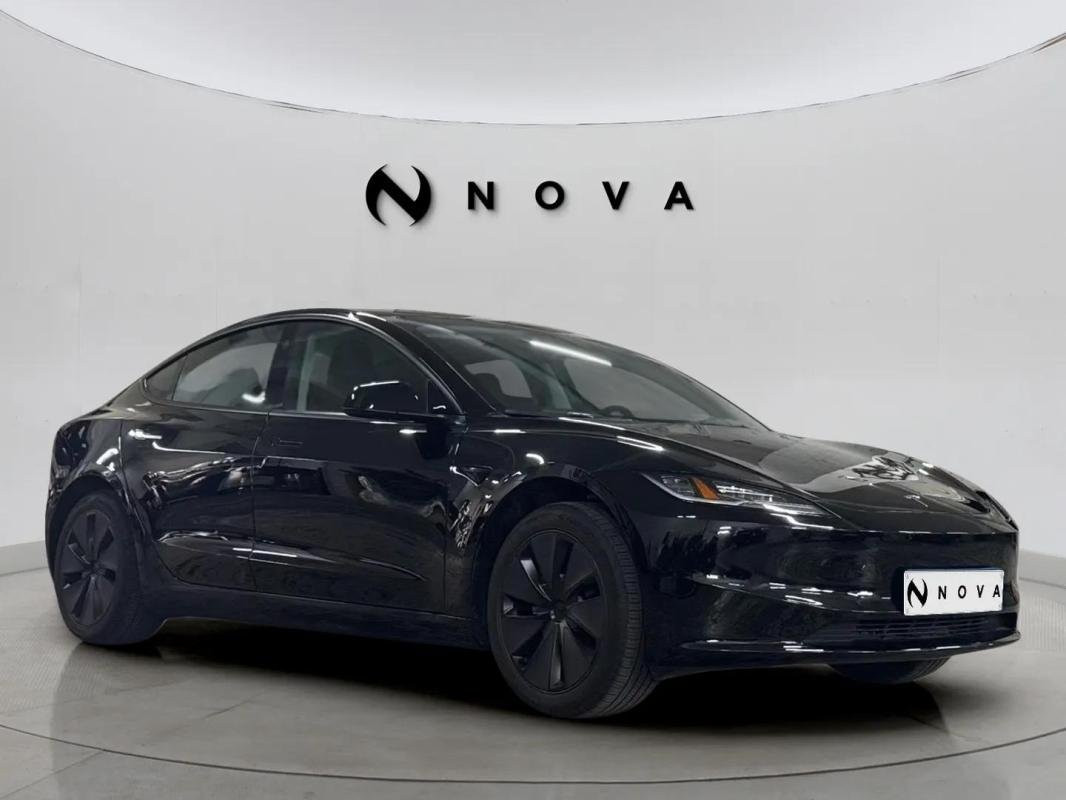 Tesla Model 3 - Photo 6