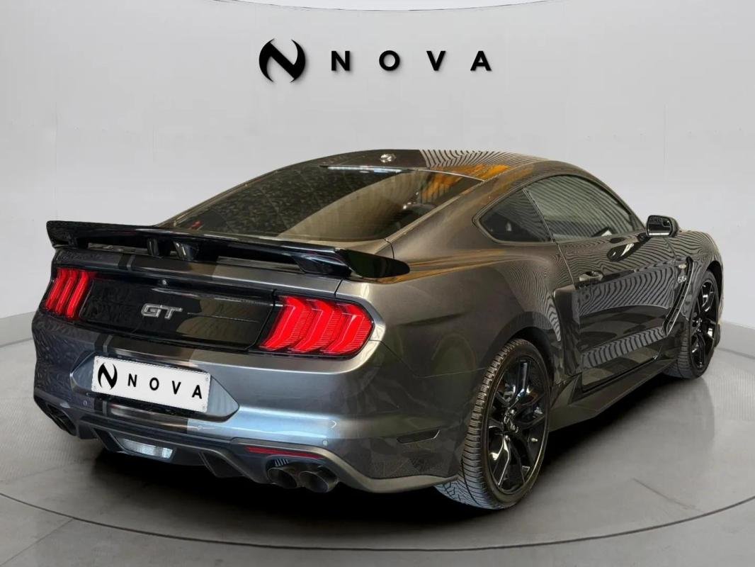 Ford Mustang - Photo 5