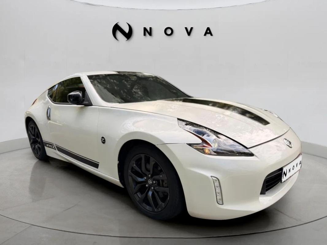 Nissan 370Z - Photo 10