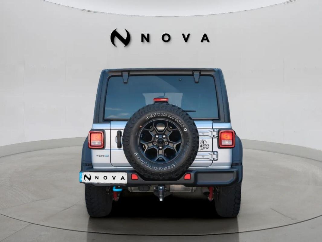 Jeep Wrangler - Photo 4