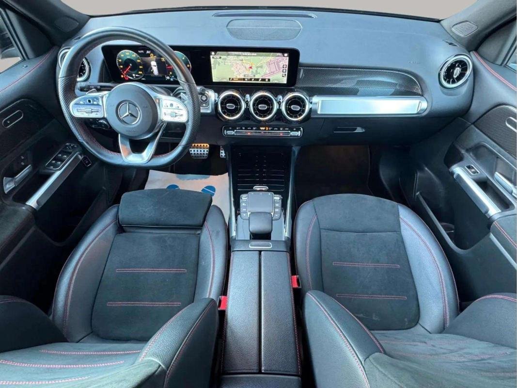 Mercedes GLB - Photo 12