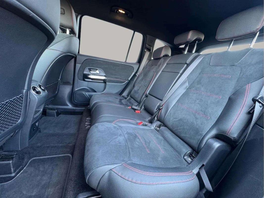 Mercedes GLB - Photo 8