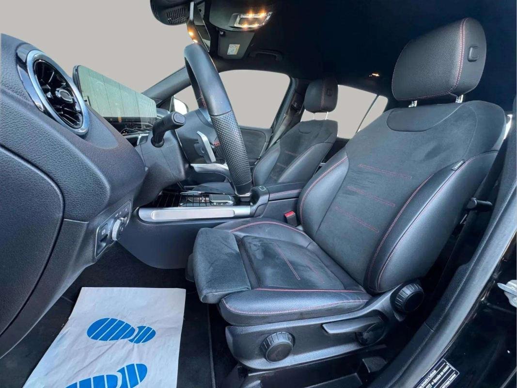 Mercedes GLB - Photo 10