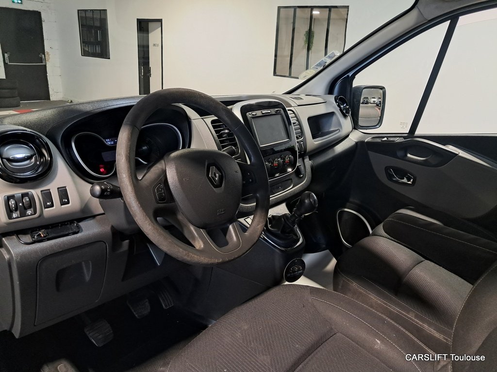 Renault Trafic - Photo 12