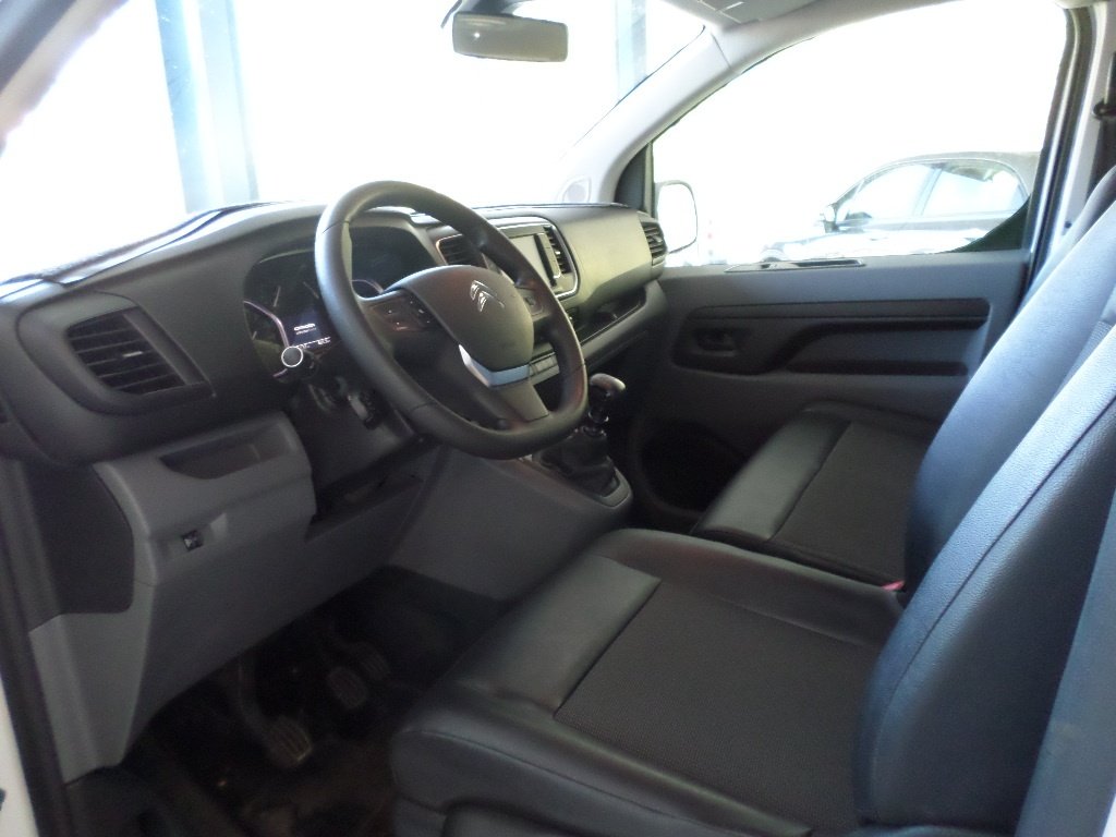 Citroën Jumpy - Photo 11