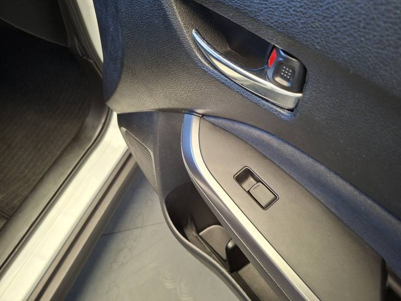 Suzuki Vitara - Photo 16