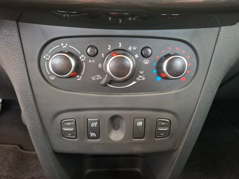 Dacia Sandero - Photo 25