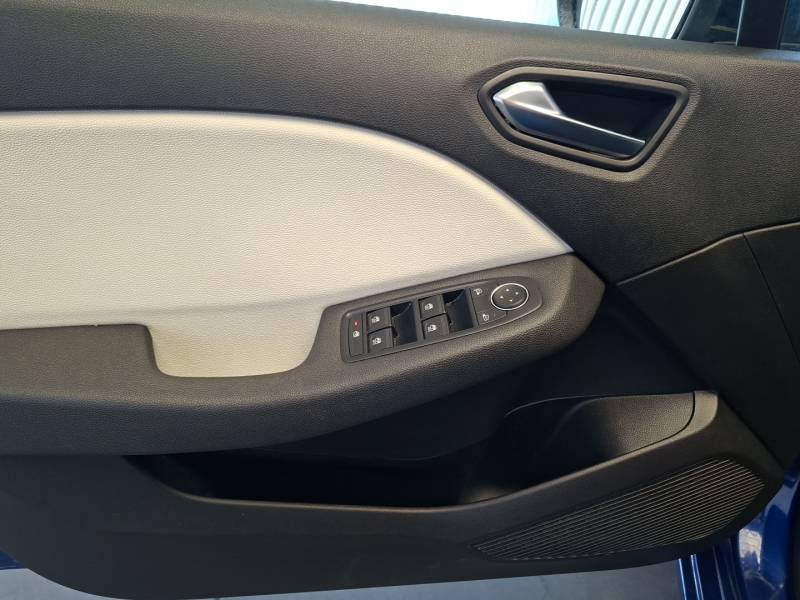 Renault Clio - Photo 16
