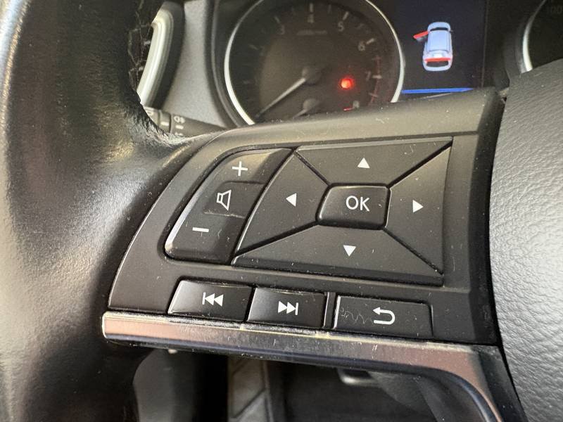 Nissan Qashqai - Photo 12
