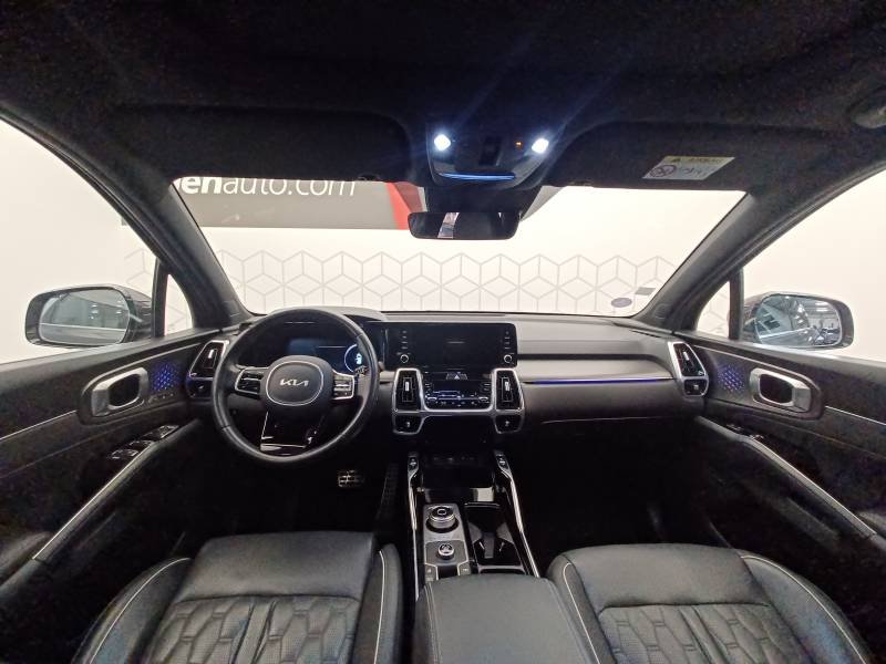Kia Sorento - Photo 12