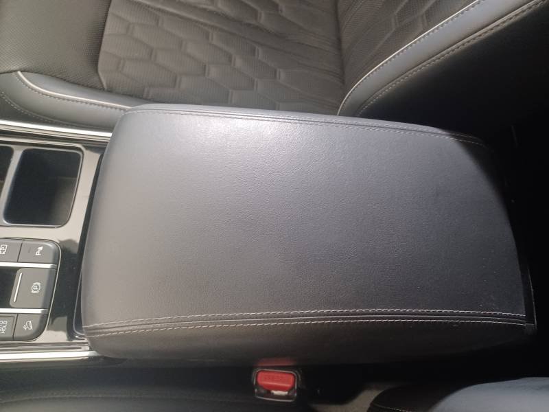 Kia Sorento - Photo 34