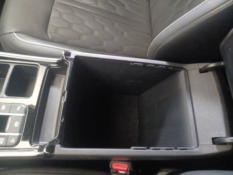 Kia Sorento - Photo 35