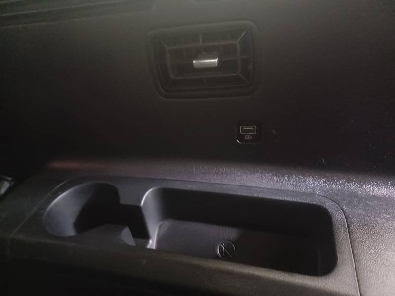 Kia Sorento - Photo 40