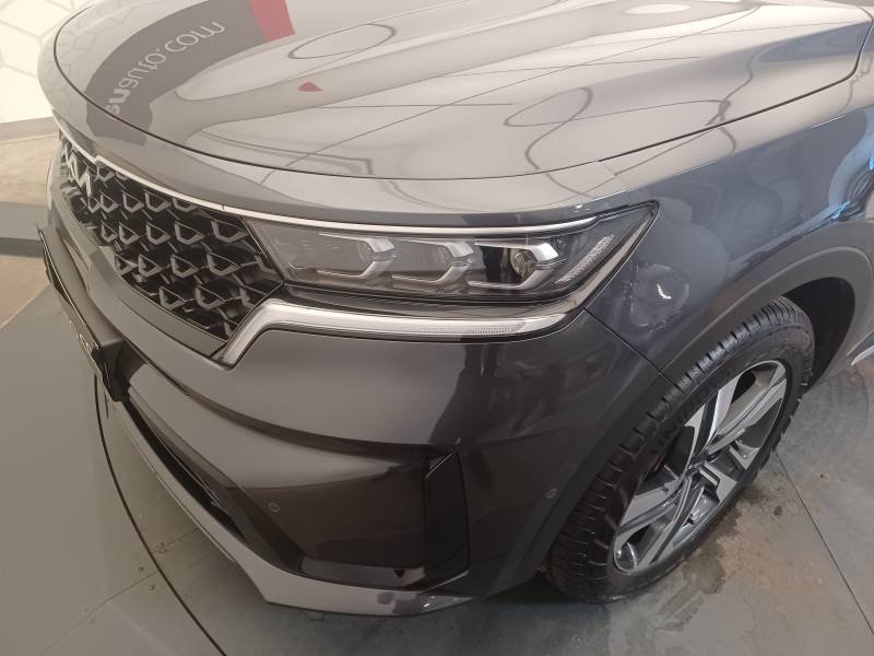 Kia Sorento - Photo 43