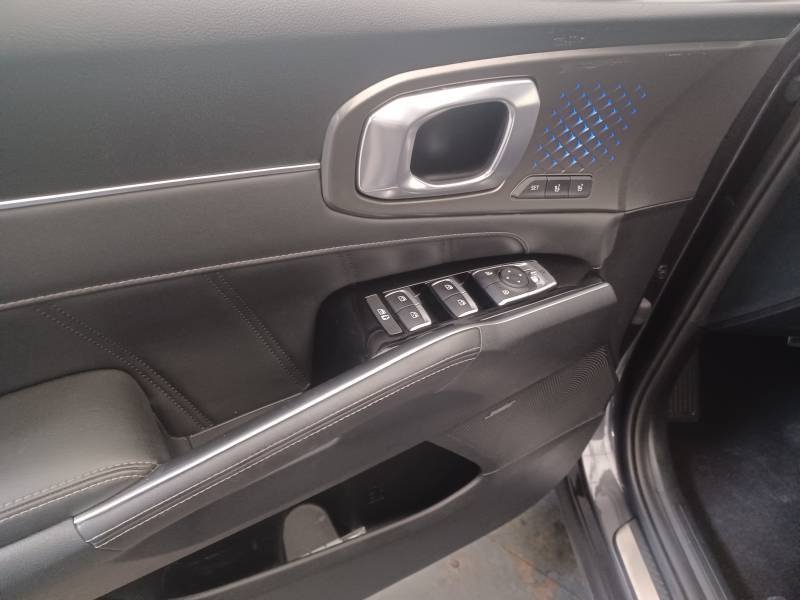 Kia Sorento - Photo 45