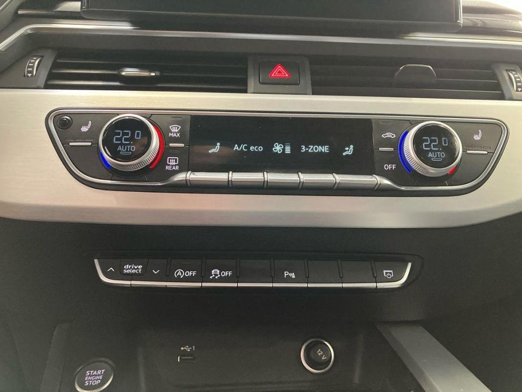 Audi A4 - Photo 19
