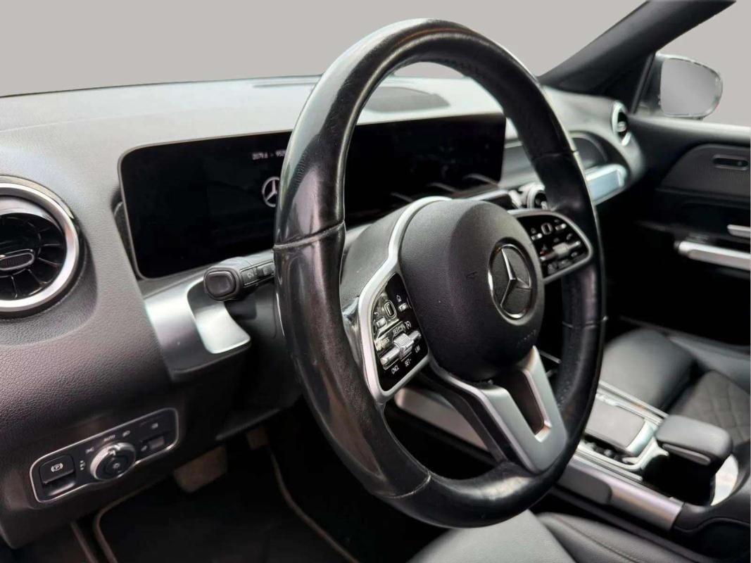 Mercedes GLB - Photo 11
