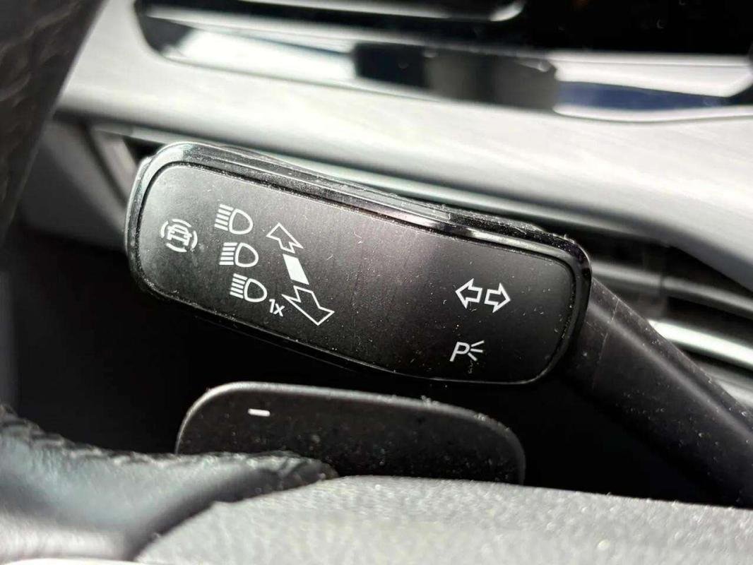 Volkswagen Golf - Photo 9