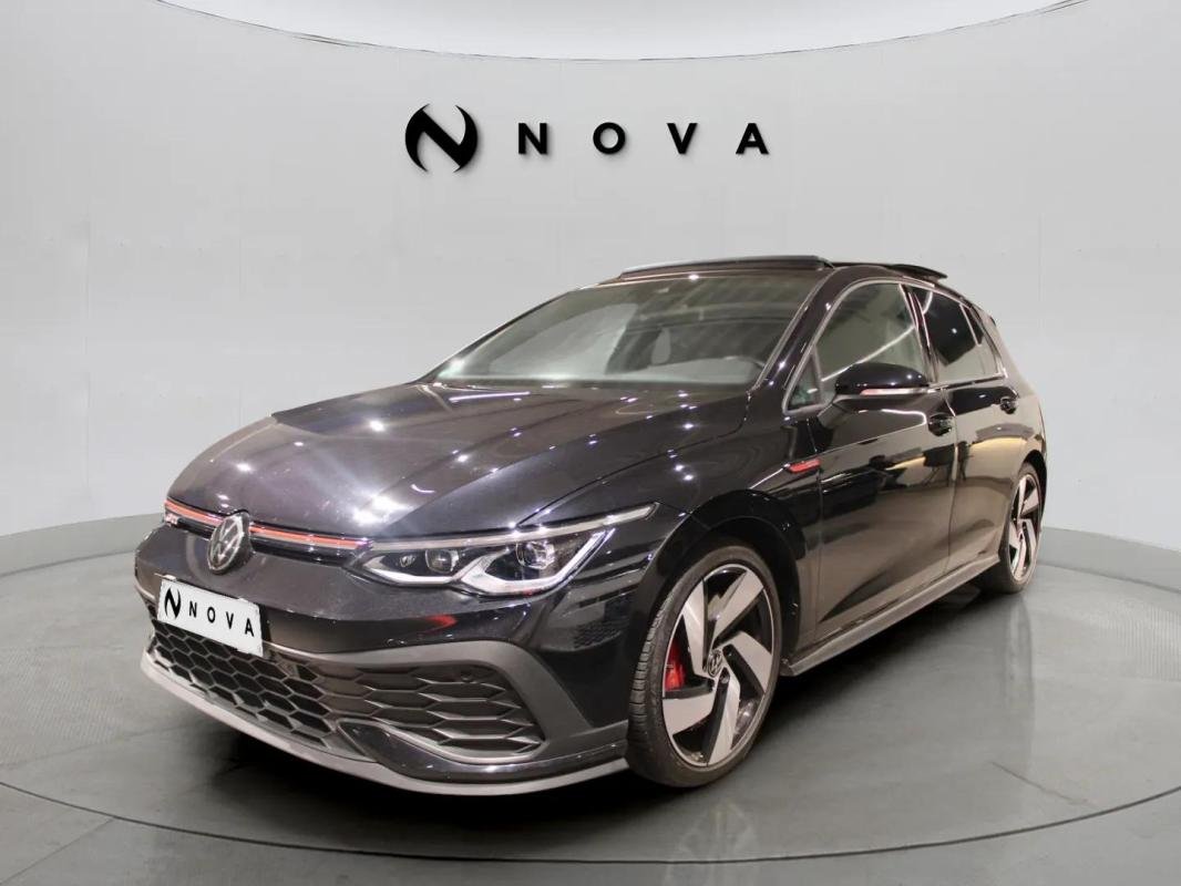 Volkswagen Golf - Photo 1