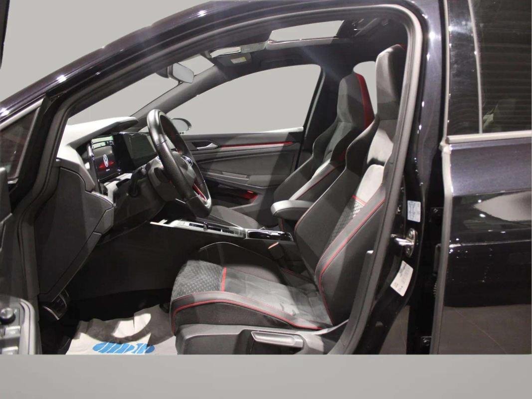 Volkswagen Golf - Photo 13