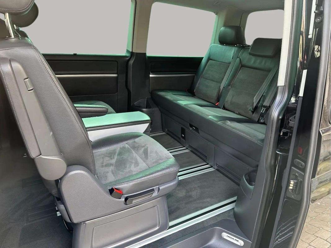 Volkswagen Multivan - Photo 10