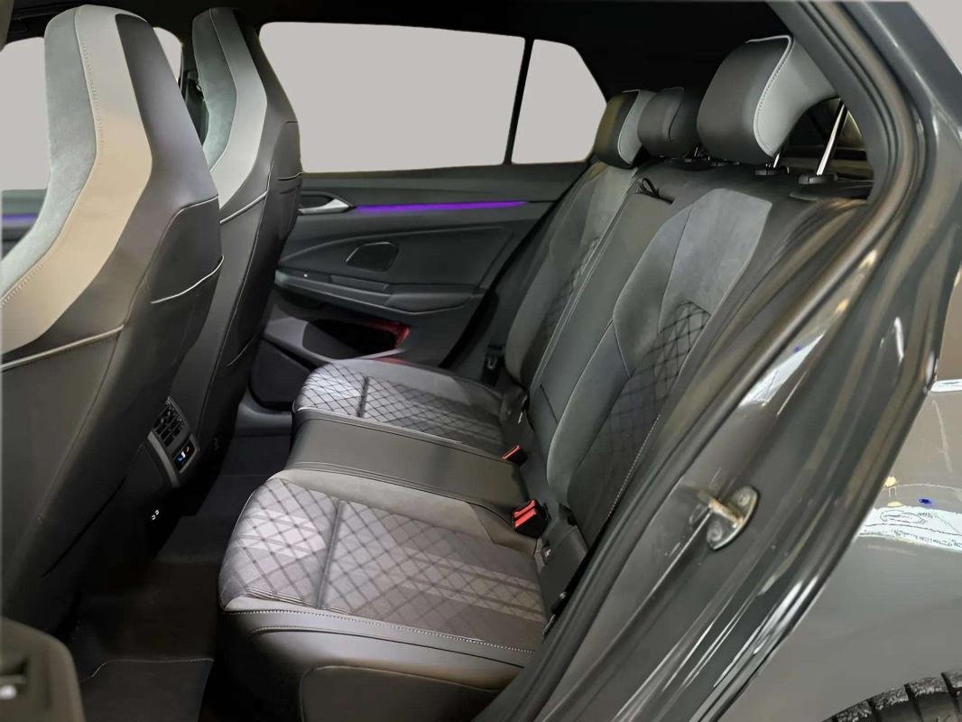Volkswagen Golf - Photo 12