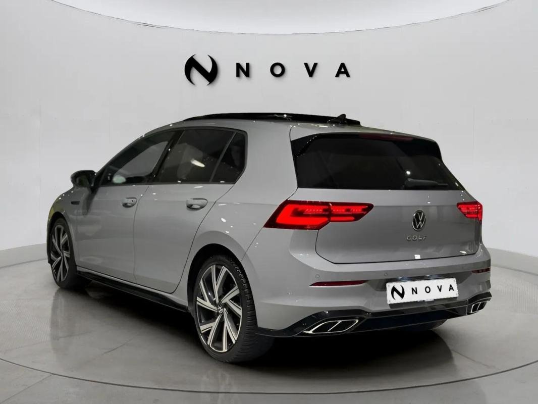 Volkswagen Golf - Photo 2