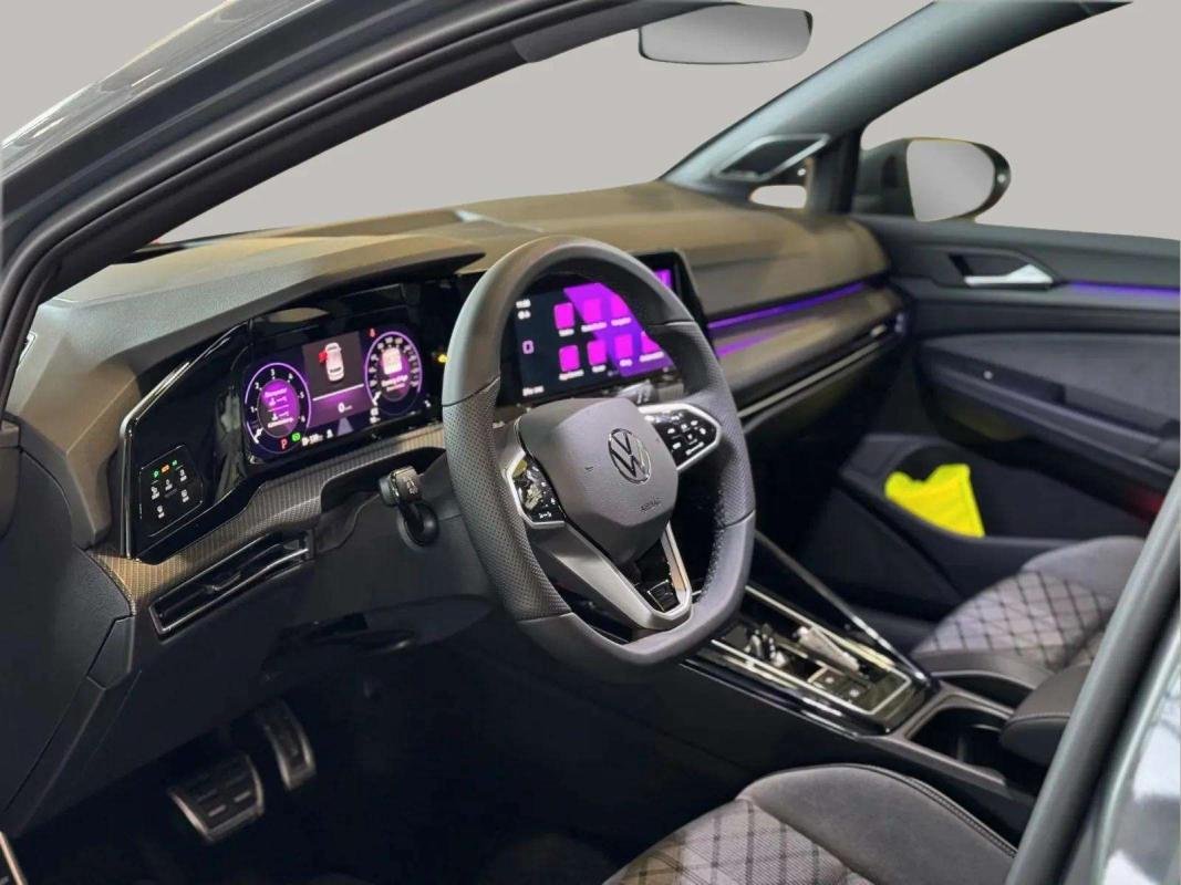 Volkswagen Golf - Photo 7