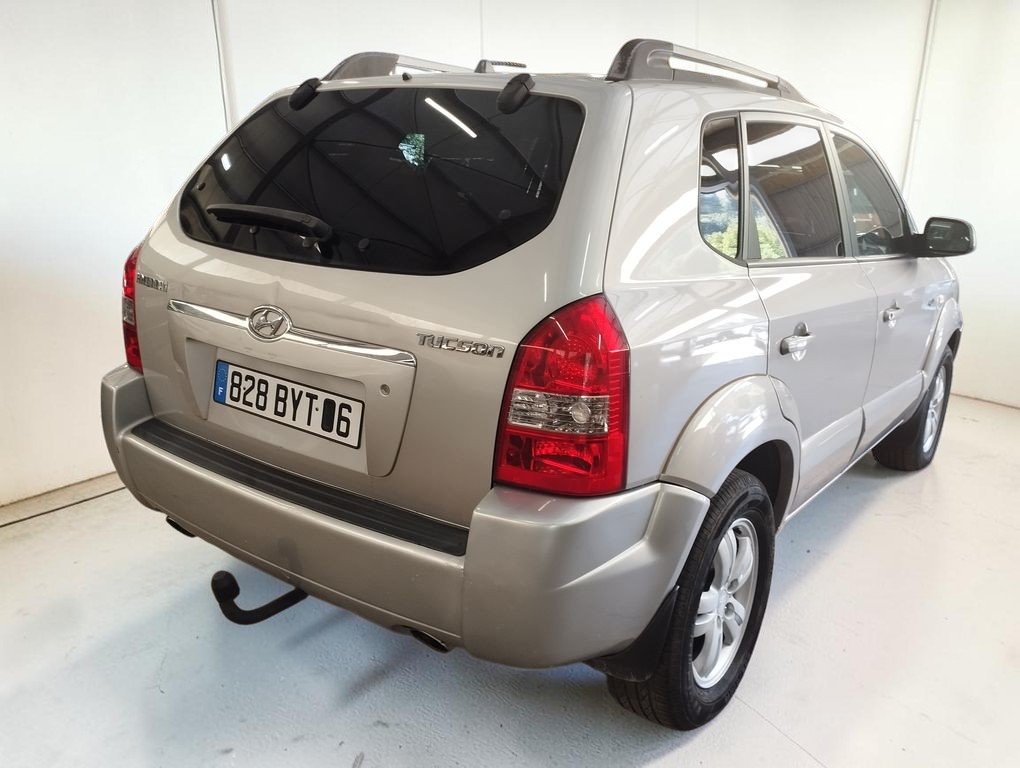 Hyundai Tucson - Photo 2