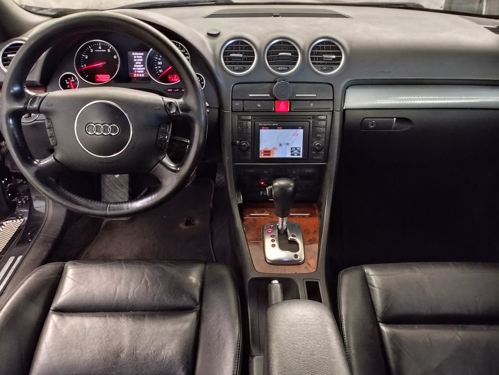 Audi A4 Cabriolet - Photo 3