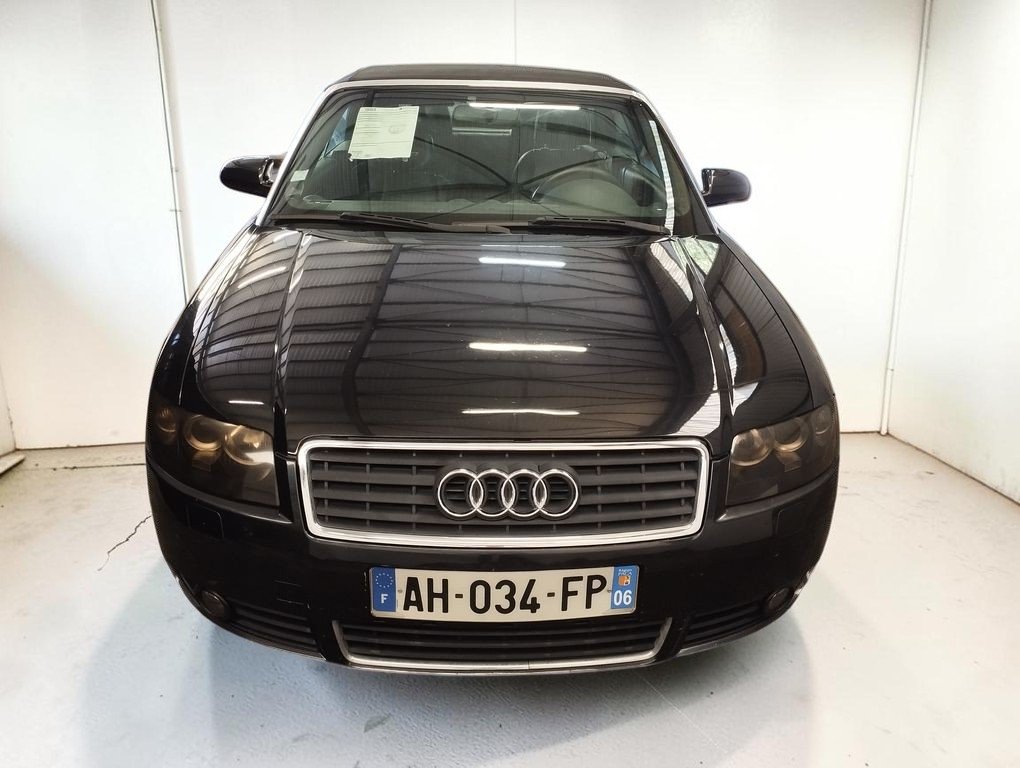 Audi A4 Cabriolet - Photo 4