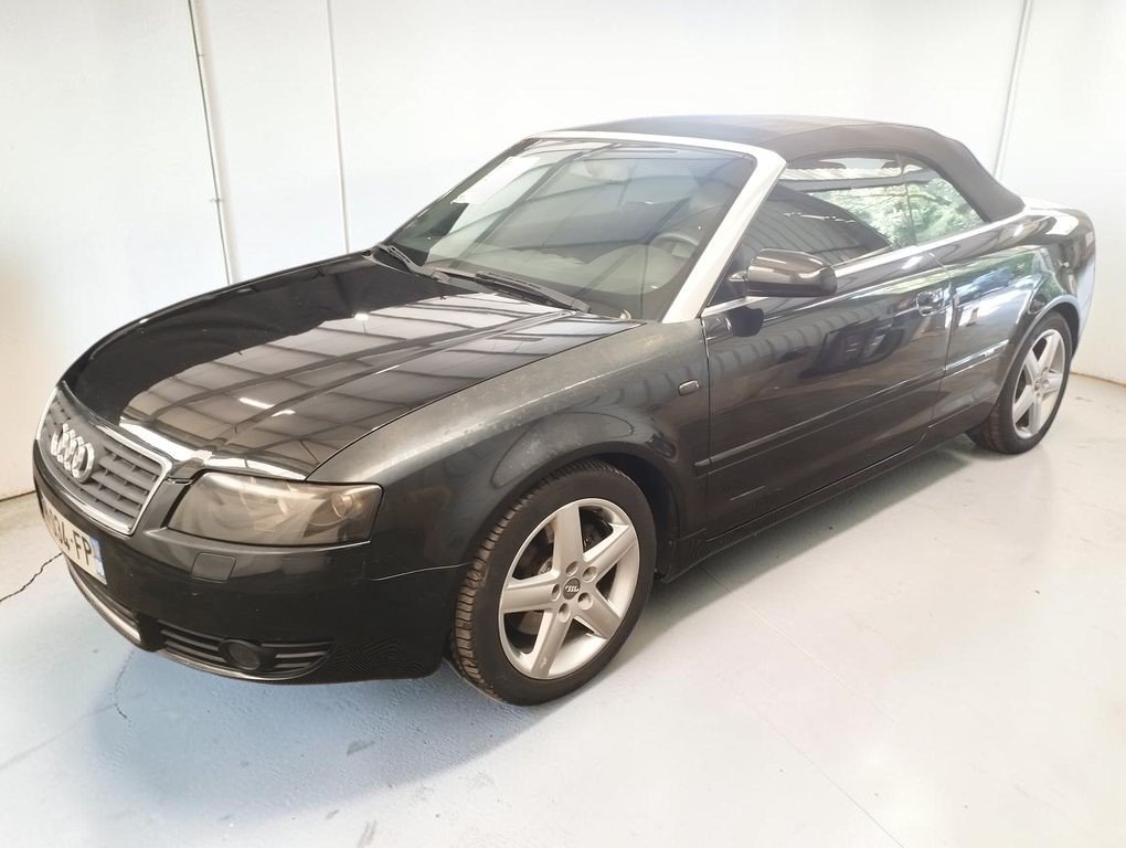 Audi A4 Cabriolet - Photo 6