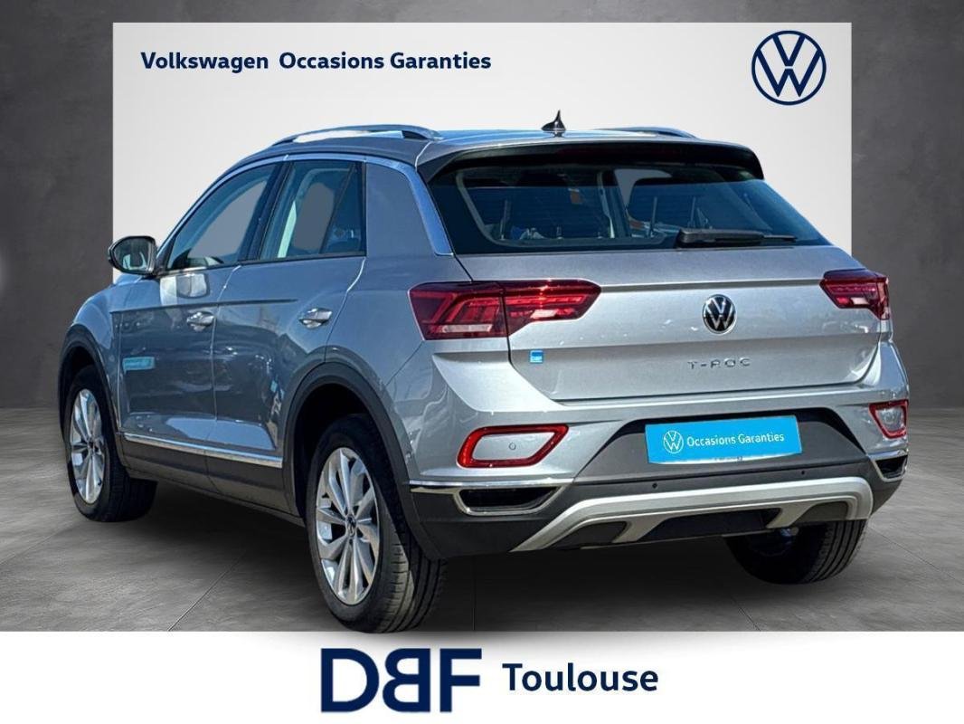 Volkswagen T-Roc - Photo 3