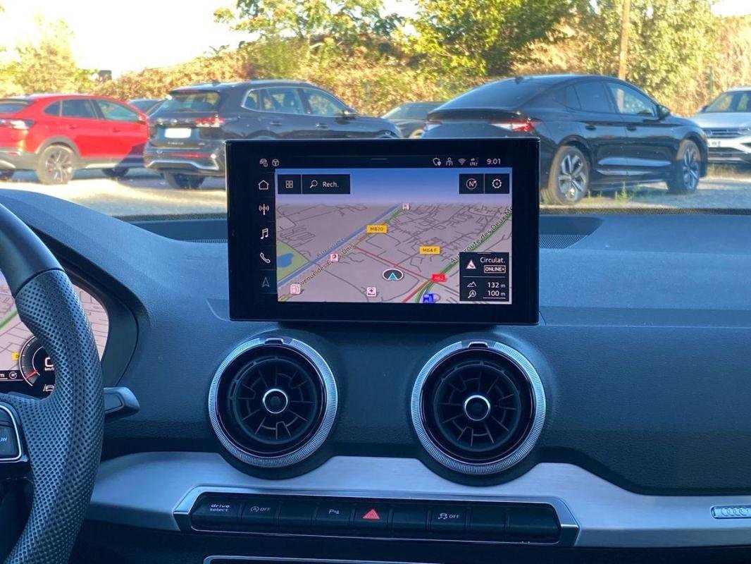 Audi Q2 - Photo 10