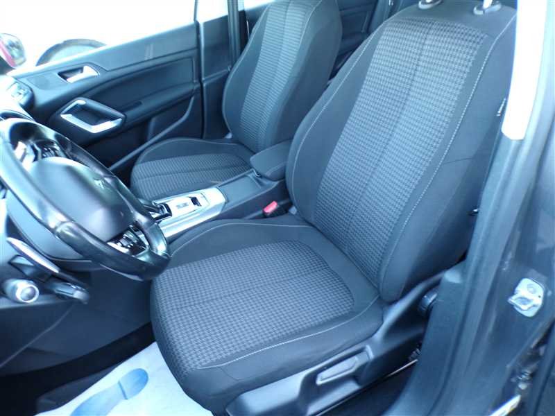 Peugeot 308 - Photo 16